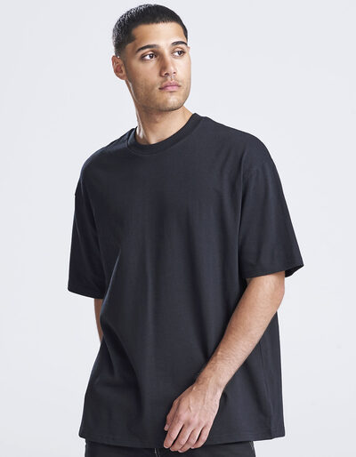 Signature Heavyweight T