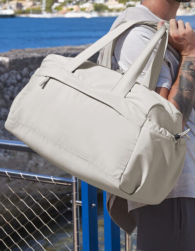 Studio Holdall